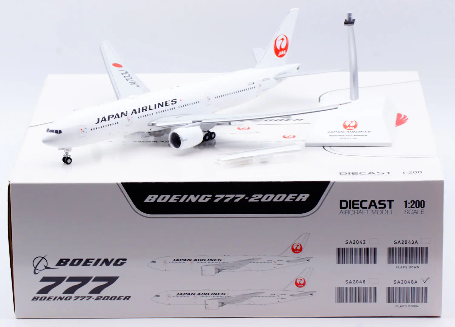 Collectible Diecast Aircraft Model Boeing B777-200ER SA2048A JC Wings 1:200 Japan Airlines JAL  Reg: JA703J Flaps Down