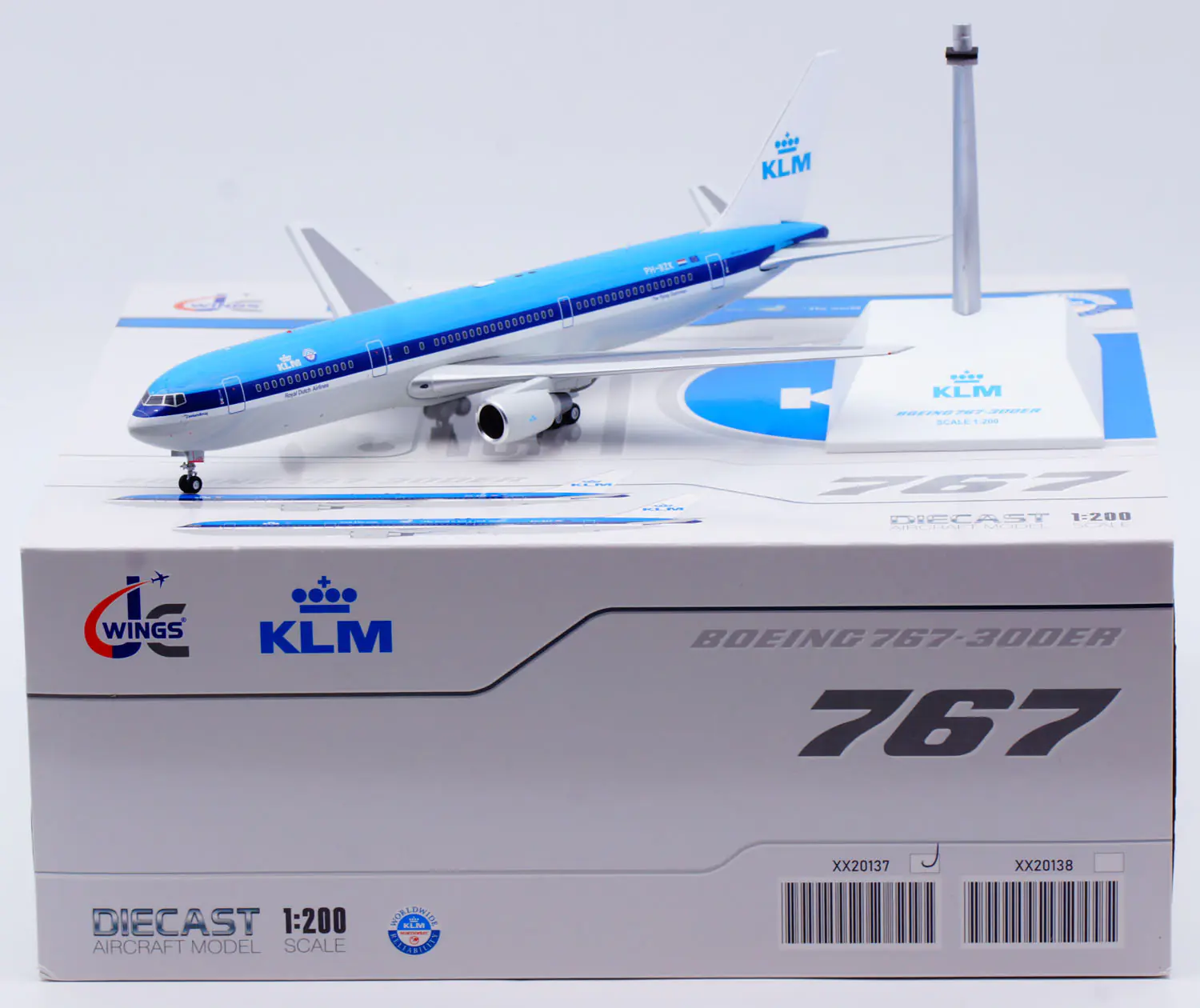 Collectible Diecast Aircraft Model Boeing B767-300 XX20137 JC Wings 1:200 Royal Dutch Airlines KLM Reg: PH-BZK