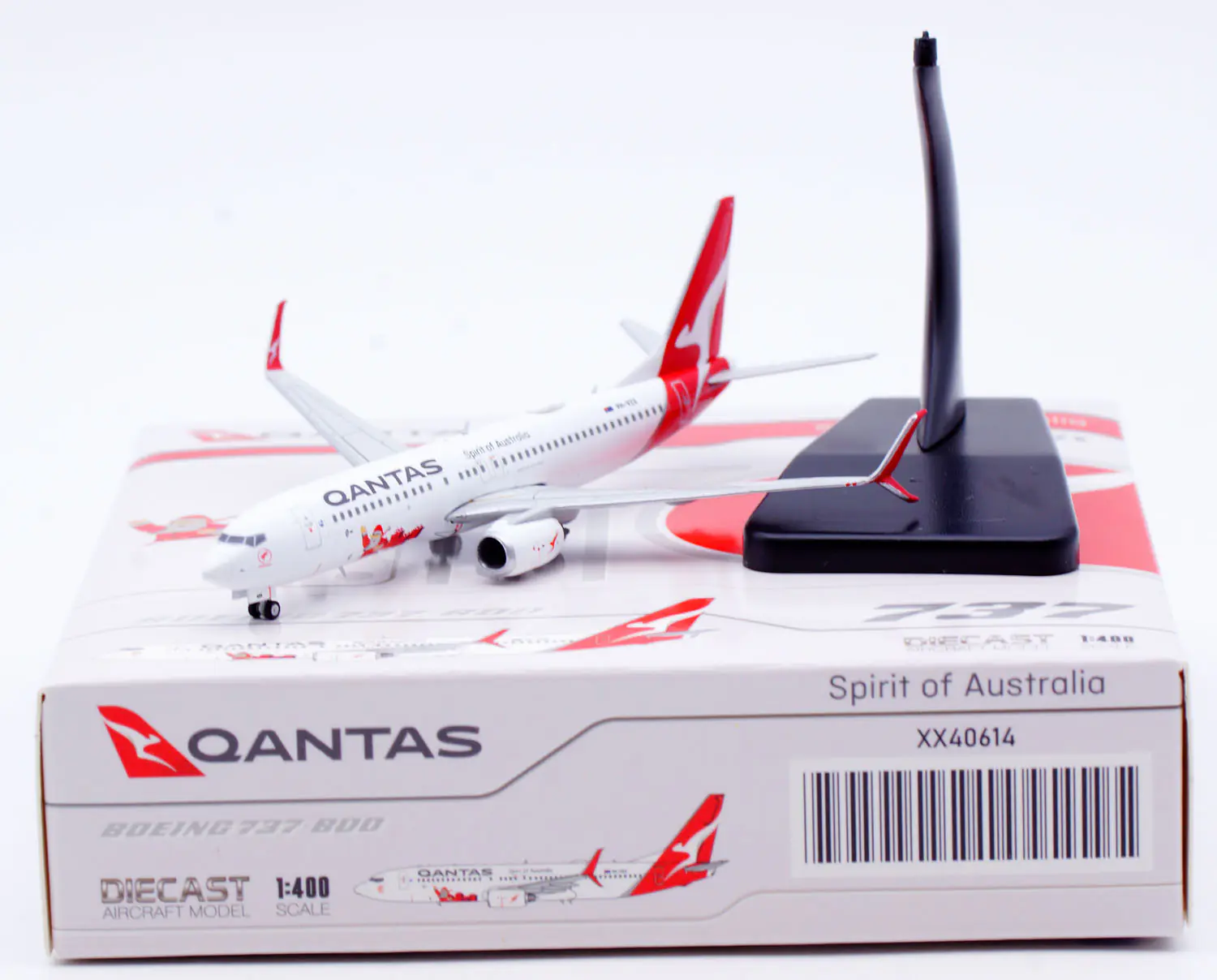 Collectible Diecast Aircraft Model Boeing B737-800 XX40614 JC Wings 1:400 Qantas Airways Reg: VH-VZX