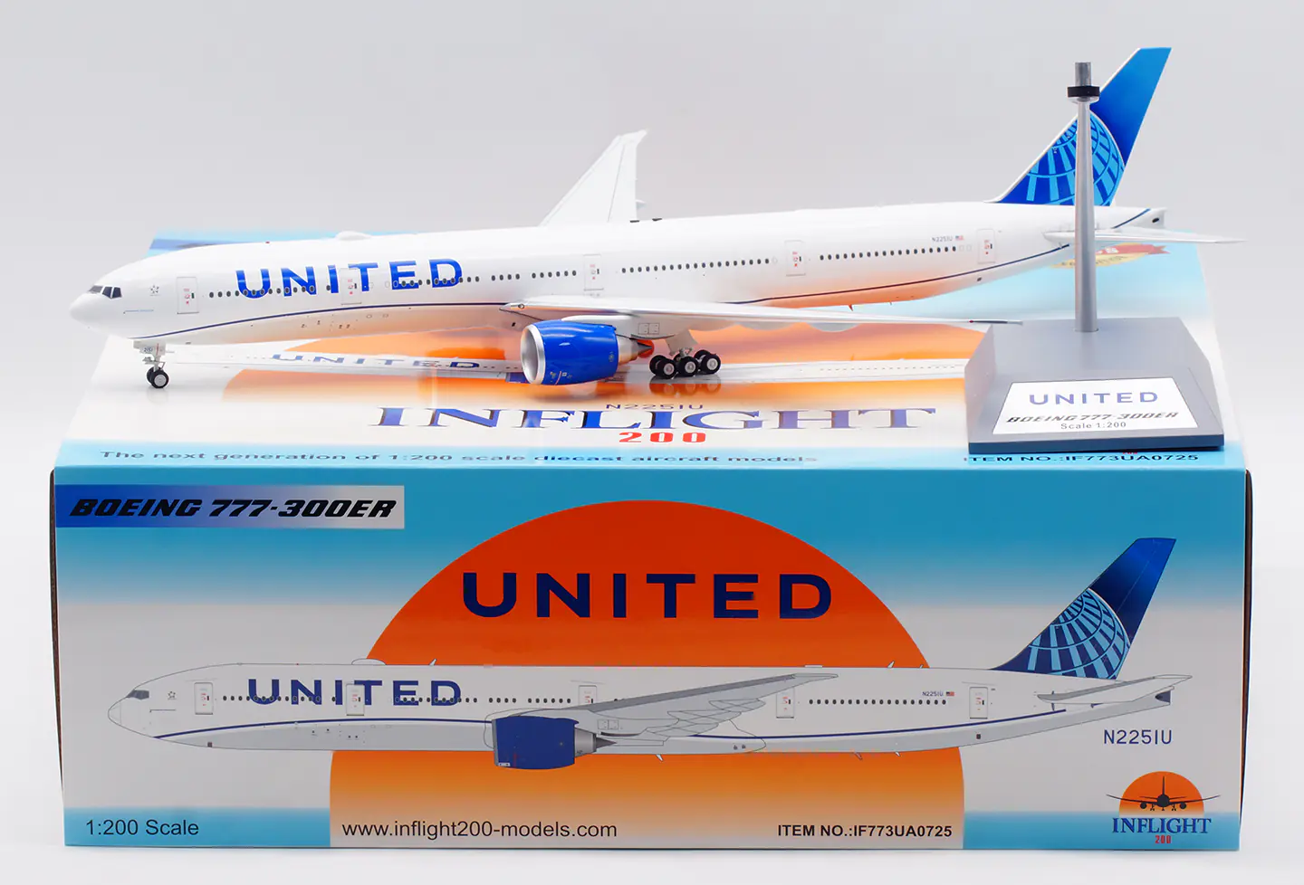 Collectible Diecast Aircraft Model Boeing B777-300ER IF773UA0725 INFLIGHT 1:200 UNITED Airlines Reg: N2251U