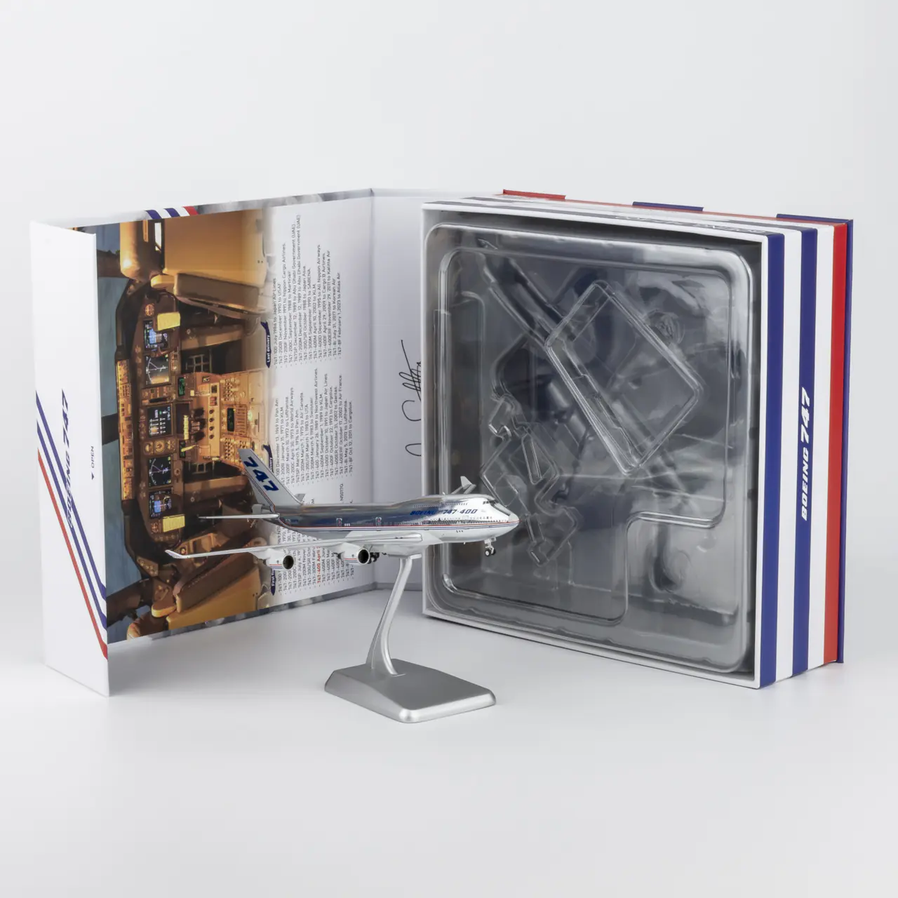 Collectible Diecast Aircraft Model Boeing B747-400 04009 [ULTIMATE] NG Models 1:400 The Boeing Company "House Colors" Reg: N401PW