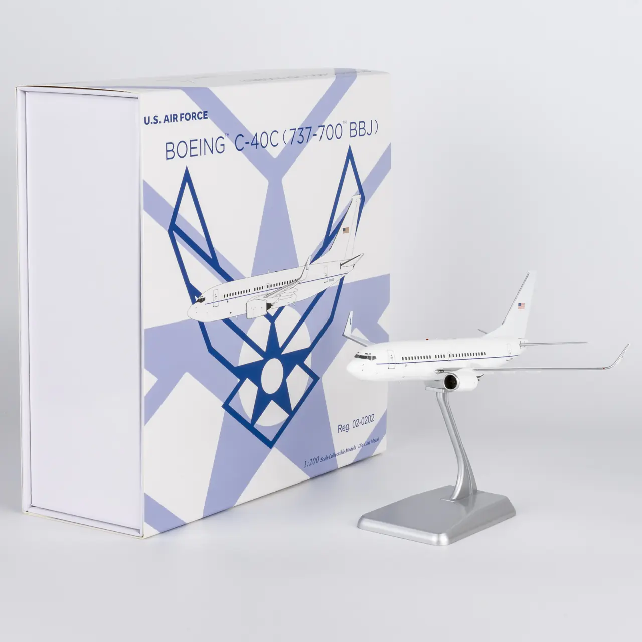 Collectible Diecast Aircraft Model Boeing C-40C (737-700 BBJ) 05009 NG Models 1:200 USA - Air Force Reg: 02-0202