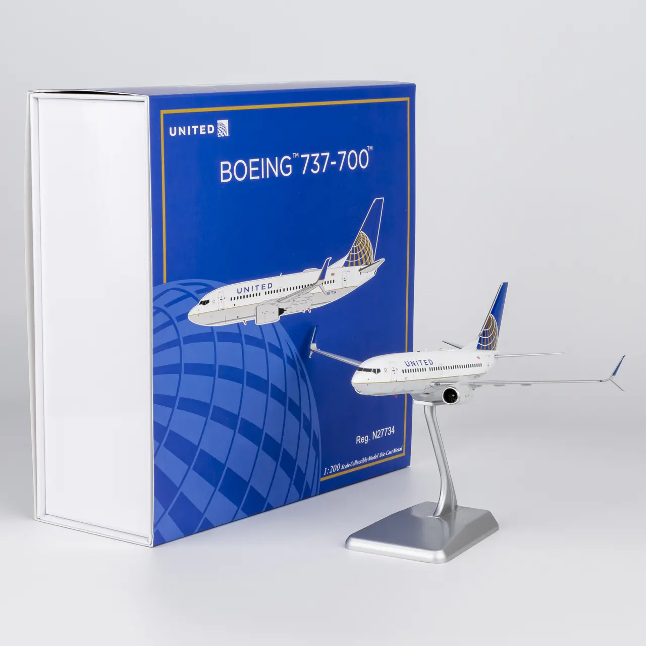 Collectible Diecast Aircraft Model Boeing B737-700 05035 NG Models 1:200 United Airlines Reg: N27734