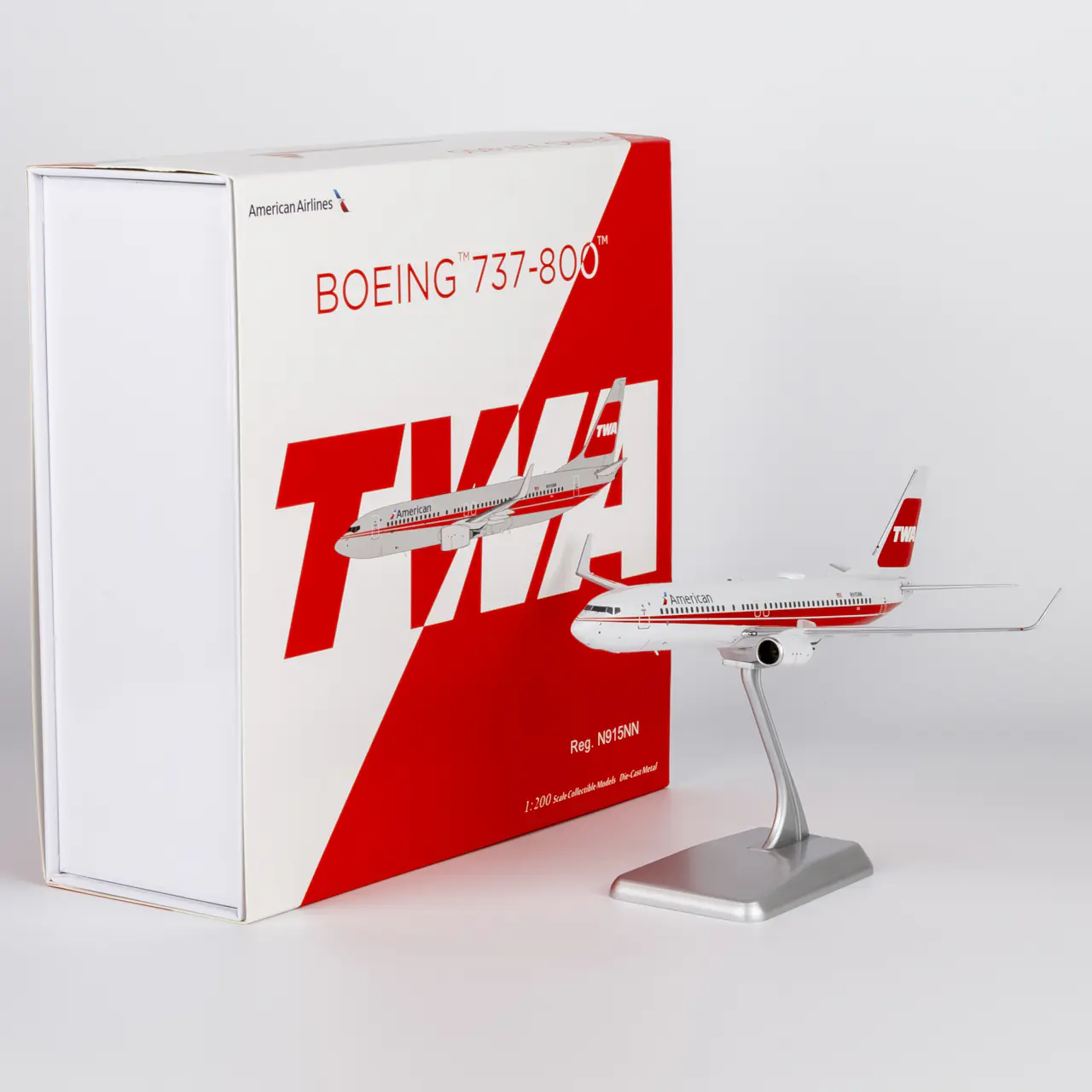 Collectible Diecast Aircraft Model Boeing B737-800 08053 NG Models 1:200 American Airlines Reg: N915NN