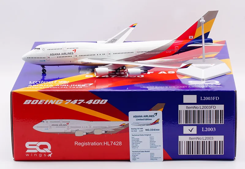 Collectible Diecast Aircraft Model Boeing B747-400 L2003 SQ Wings 1:200 Asiana Airlines Reg: HL7428