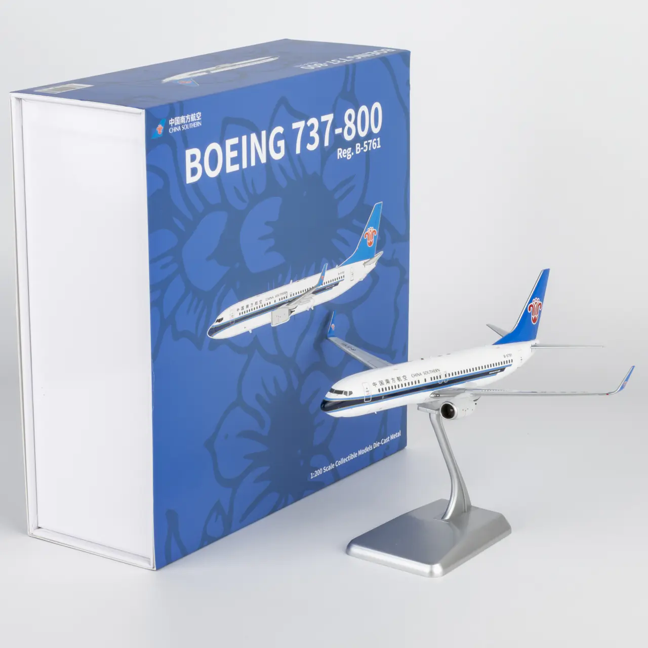 Collectible Diecast Aircraft Model Boeing B737-800 24192 NG Models 1:200 China Southern Airlines Reg: B-5761