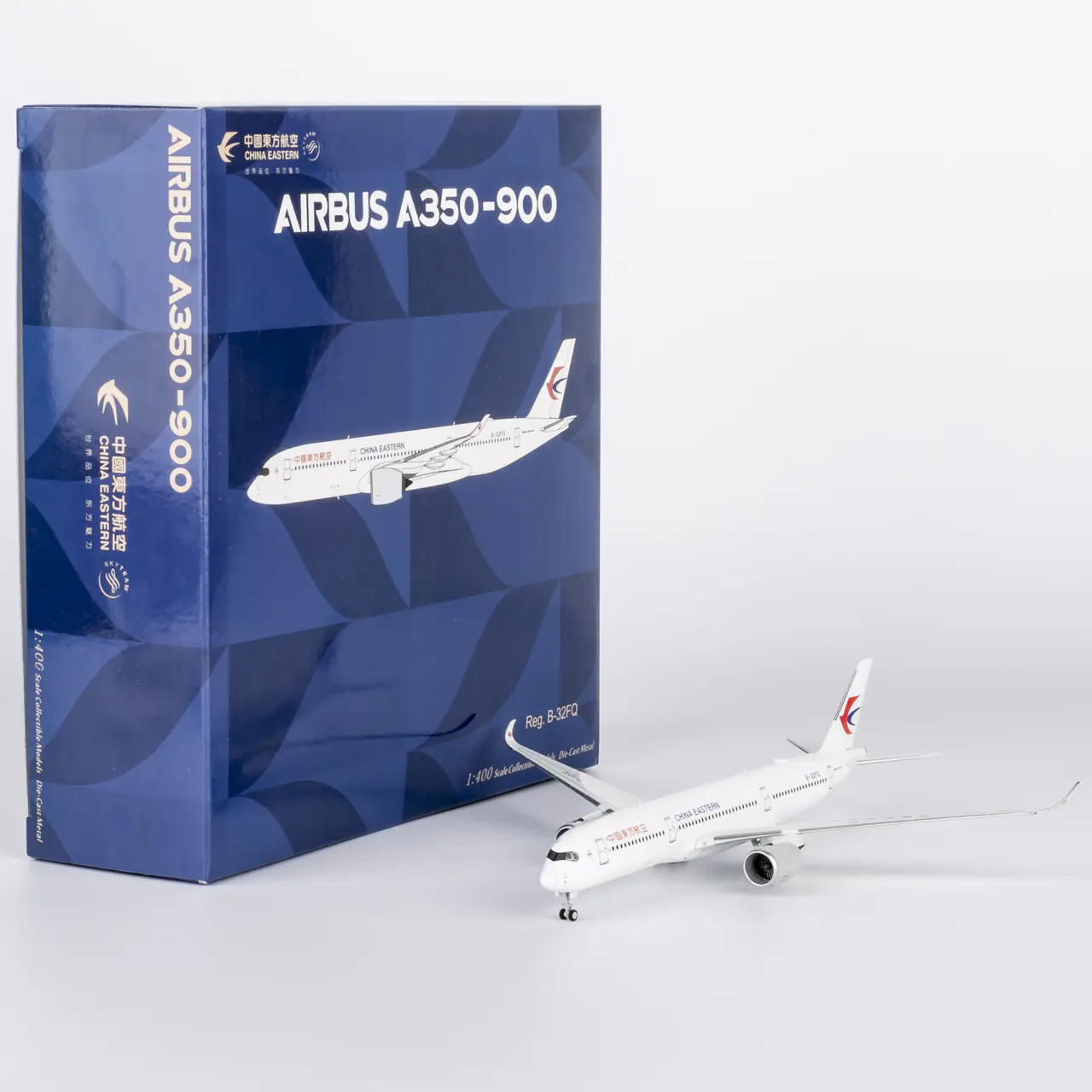 Collectible Diecast Aircraft Model Airbus A350-900 39108 NG Models 1:400 China Eastern Airlines Reg: B-32FQ