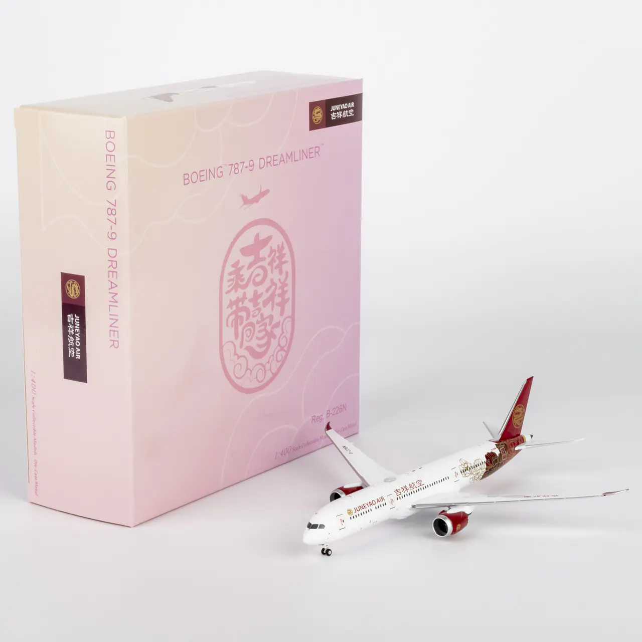 Collectible Diecast Aircraft Model Boeing B787-9 55152 NG Model 1:400 Juneyao Airlines Reg: B-226N