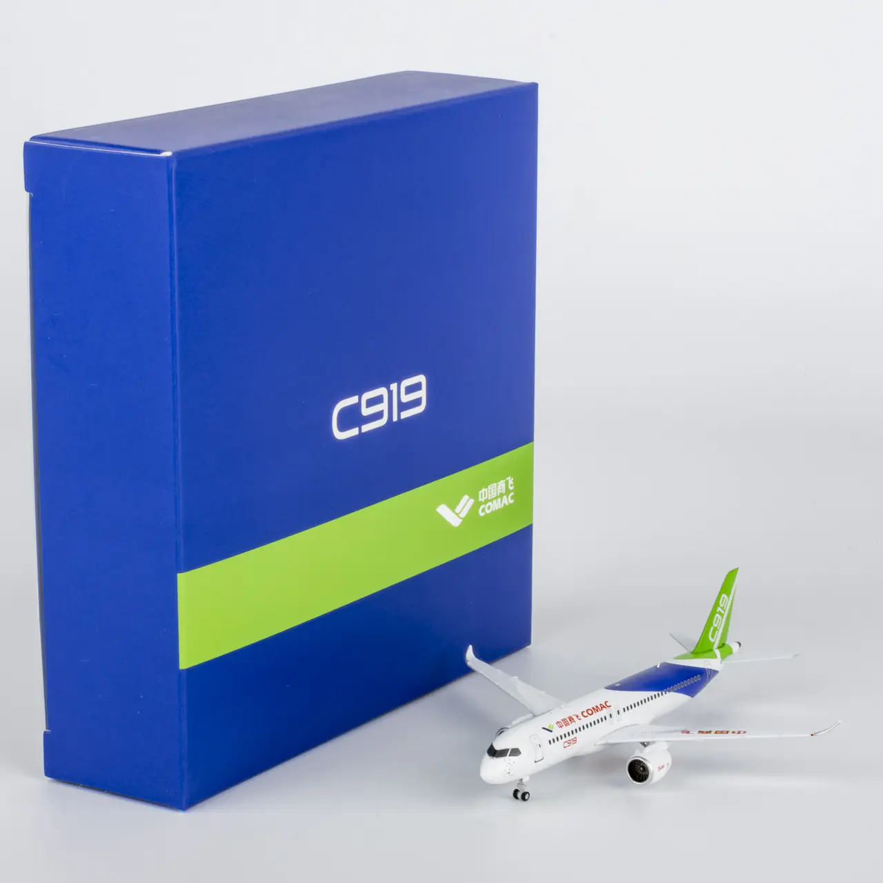 Collectible Diecast Aircraft Model COMAC C919 87116 NG Models 1:400 "House Color"