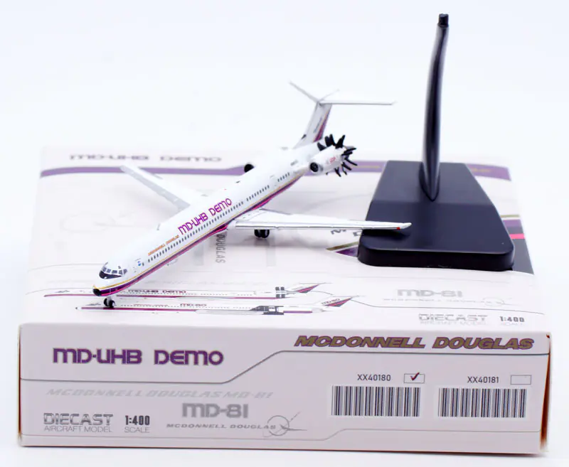 Collectible Diecast Aircraft Model MCDONNELL DOUGLAS MD-81 XX40180 JC Wings 1:400 'House Color' Reg: N980DC