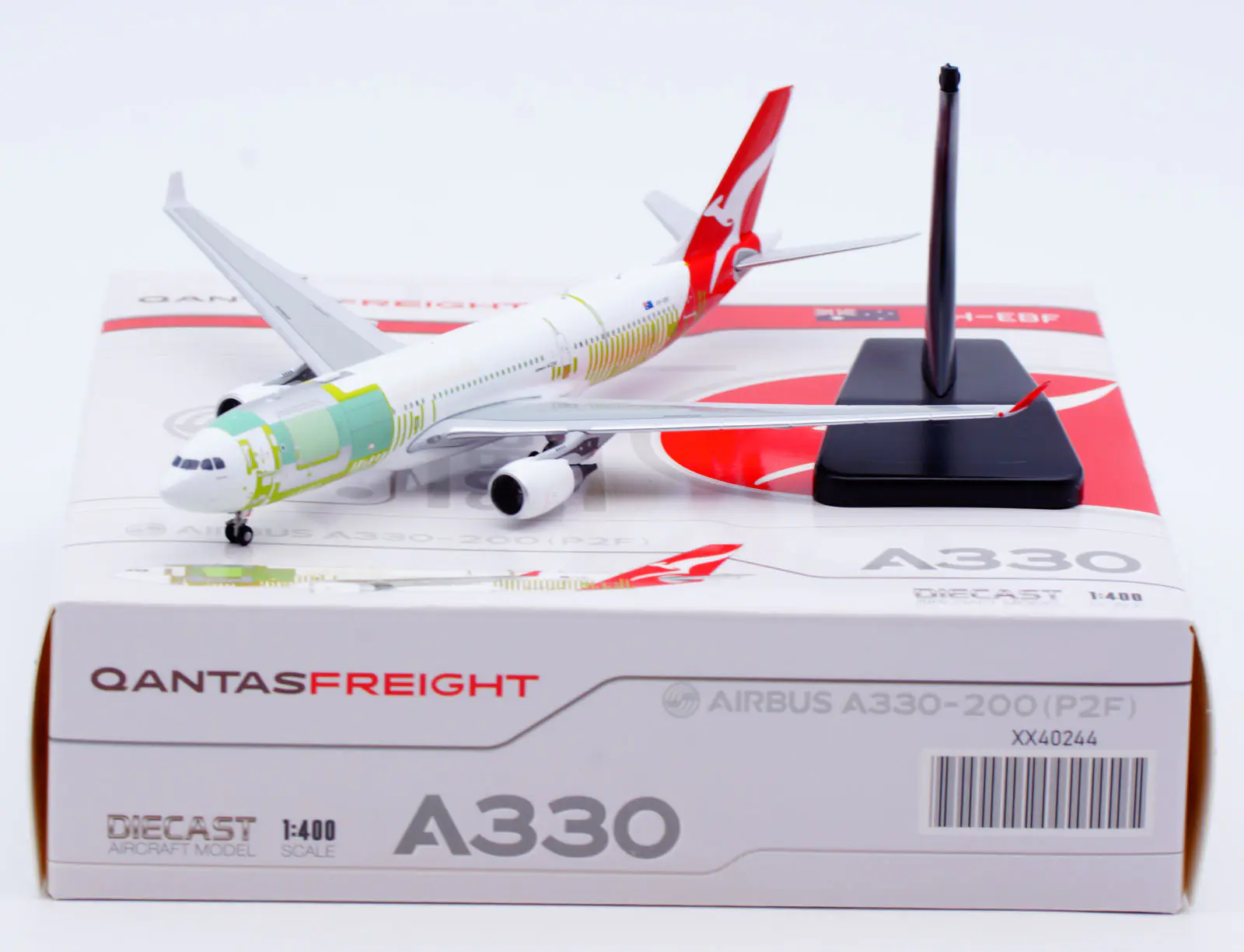 Collectible Diecast Aircraft Model Airbus A330-200 XX40244 JC Wings 1:400 Qantas Freight Reg: VH-EBF