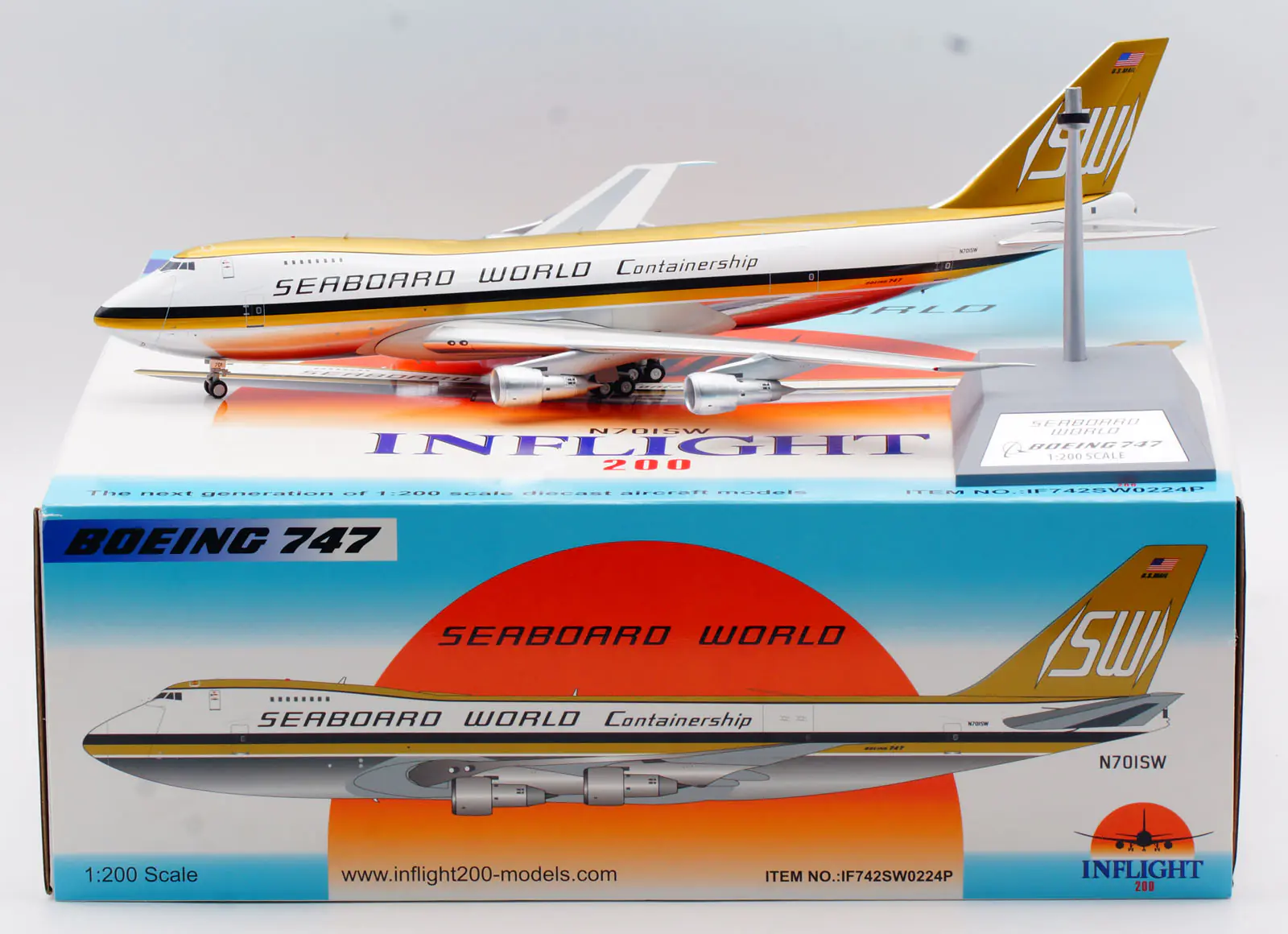 Collectible Diecast Aircraft Model Boeing B747-200 IF742SW0224P INFLIGHT 1:200 Seaboard World Airlines Reg: N701SW