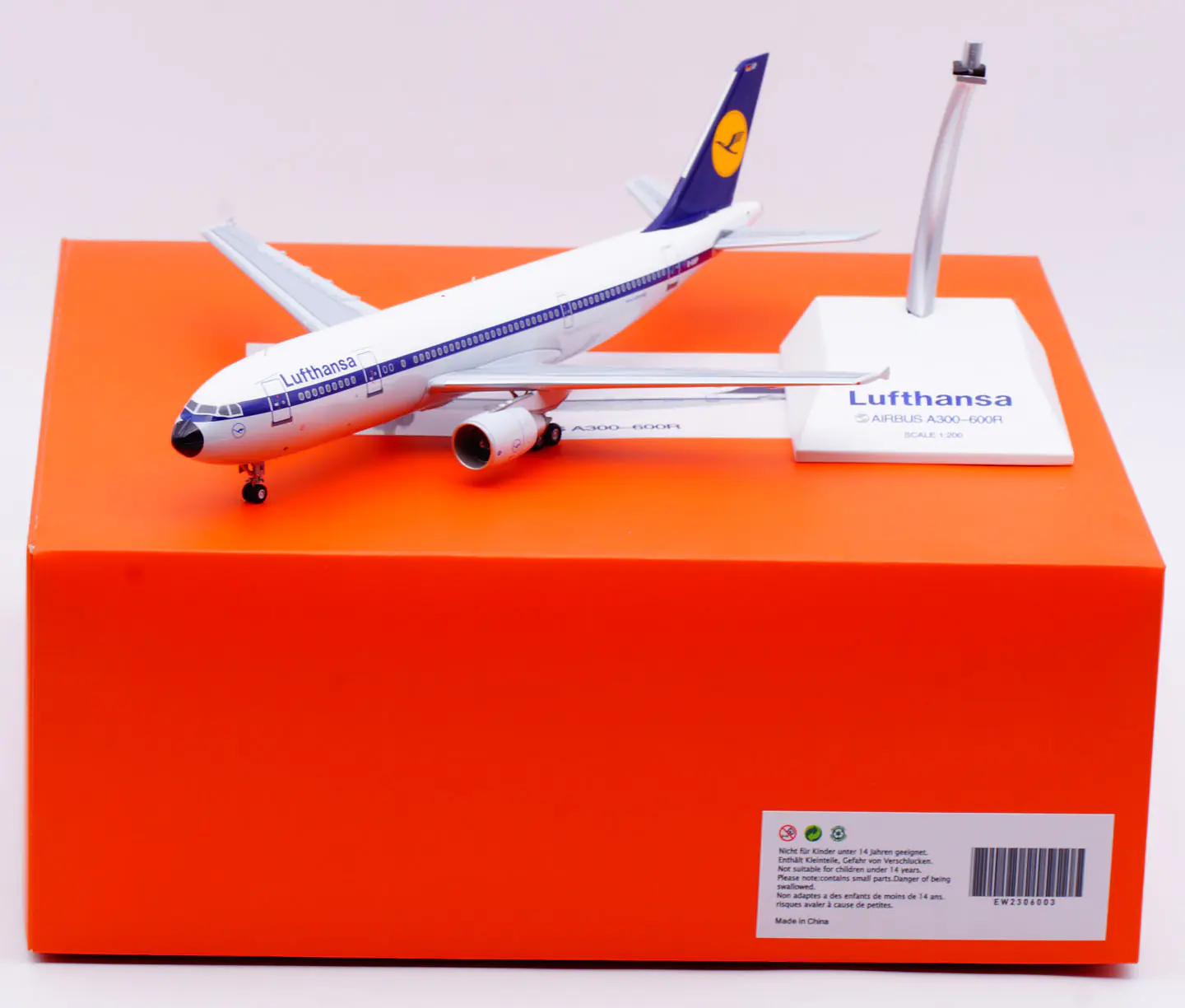 Collectible Diecast Aircraft Model Airbus A300-600R EW2306003 JC Wings 1:200 Lufthansa Airlines Reg: D-AIAP