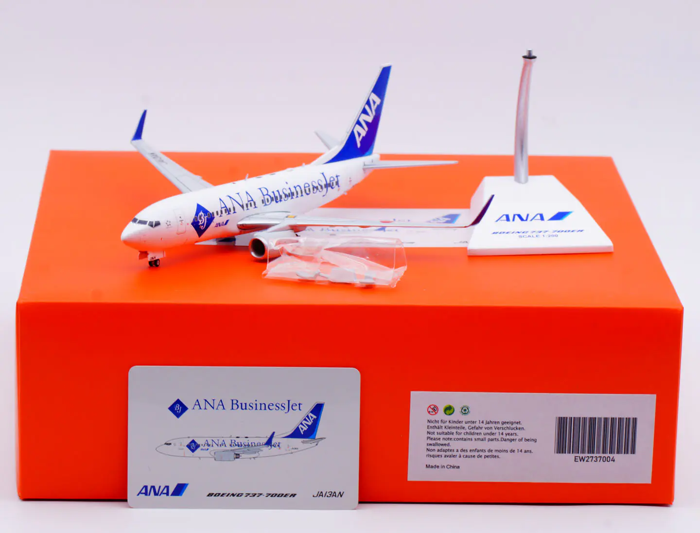 Collectible Diecast Aircraft Model Boeing B737-700ER EW2737004 JC Wings 1:200 All Nippon Airways ANA Reg: JA13AN