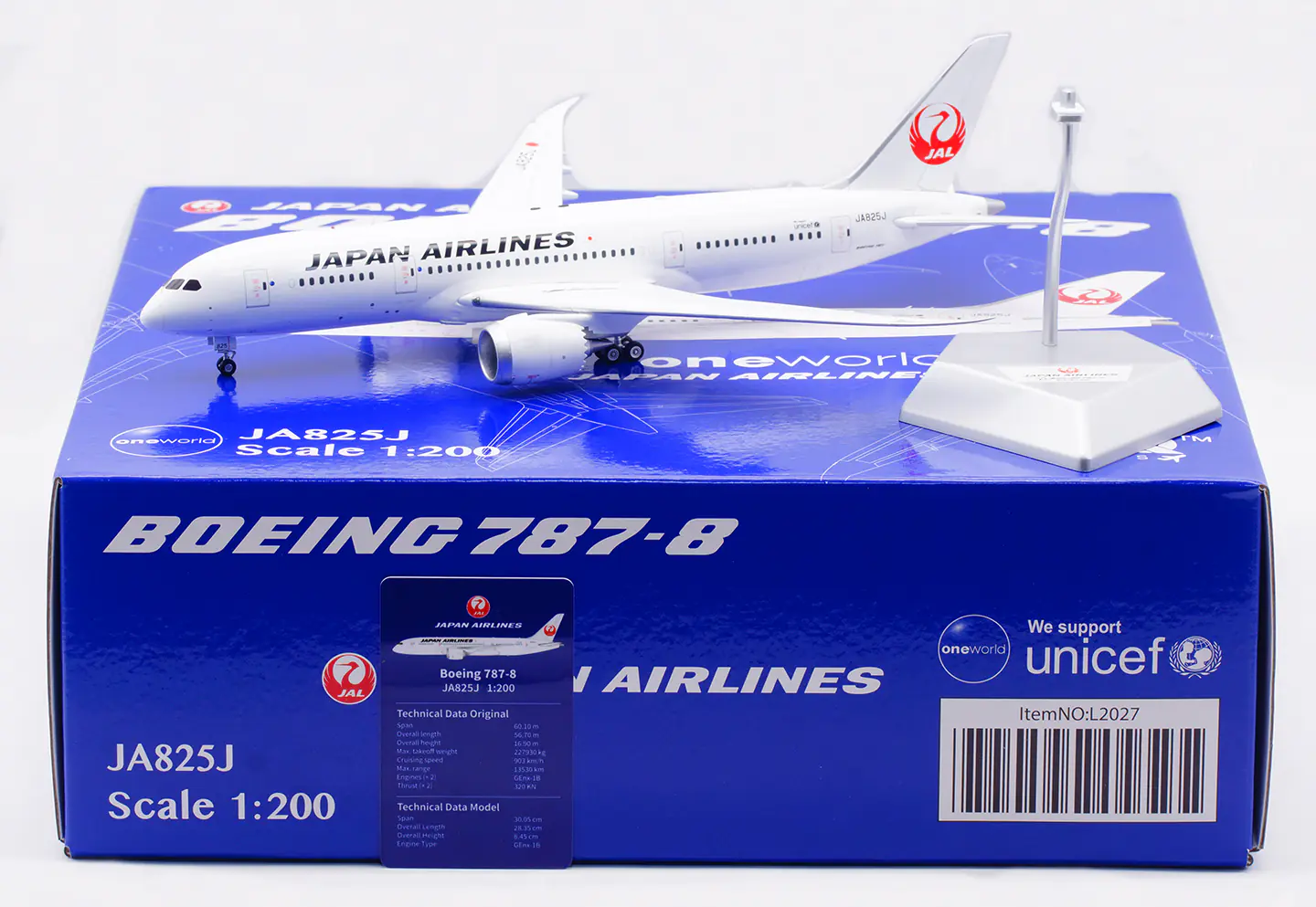 Collectible Diecast Aircraft Model Boeing B787-8 L2027 SQ Wings 1:200 JAPAN Airlines JAL Reg: JA825J