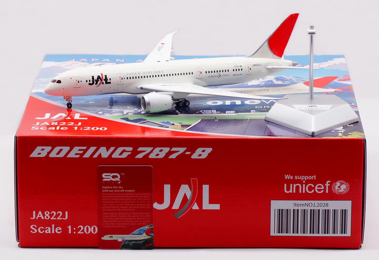 Collectible Diecast Aircraft Model Boeing B787-8 L2028 SQ Wings 1:200 JAPAN Airlines JAL Reg: JA822J