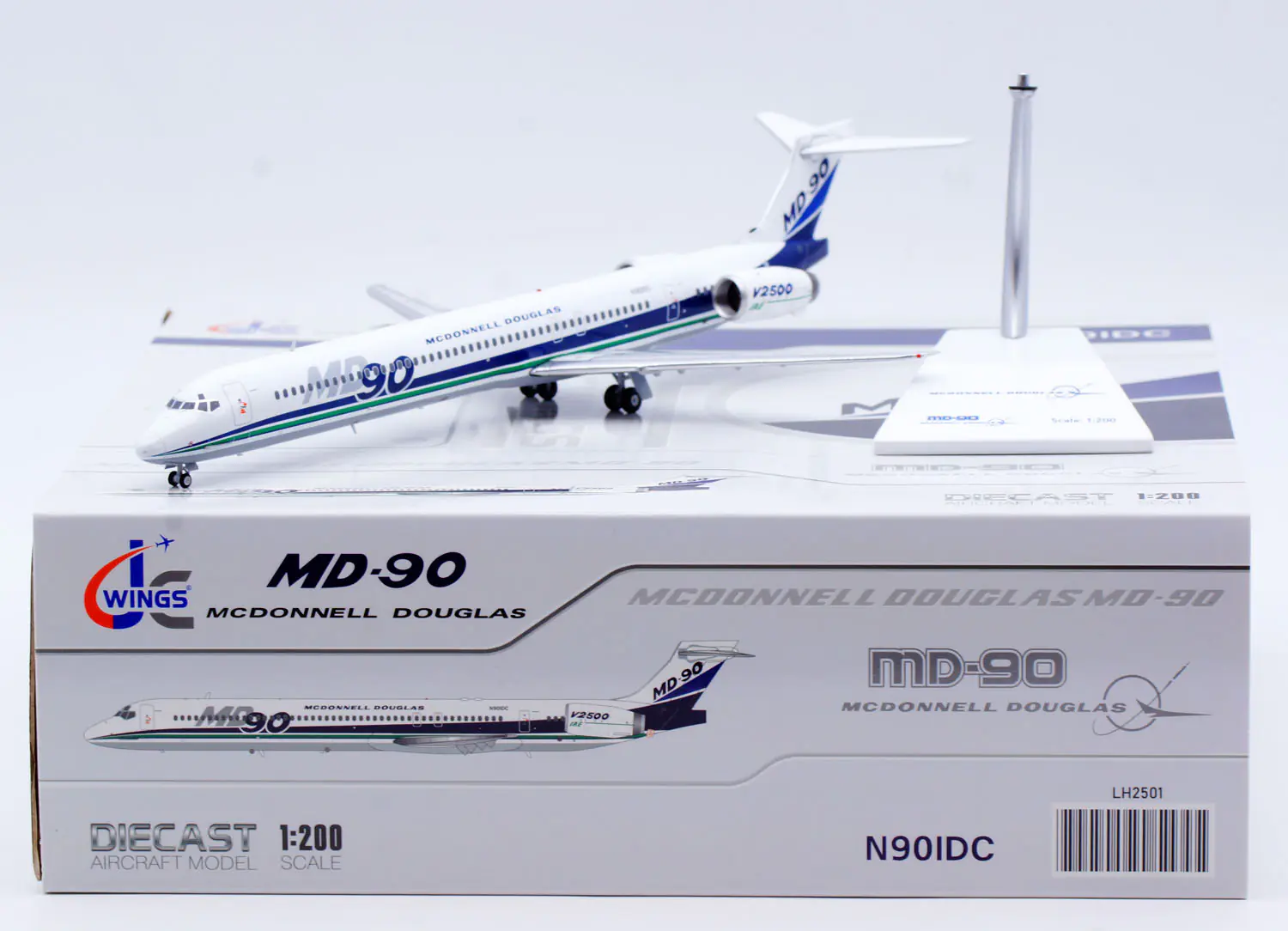 Collectible Diecast Aircraft Model MCDONNELL DOUGLAS MD-90 LH2501 JC Wings 1:200 [House Color] Reg: N901DC