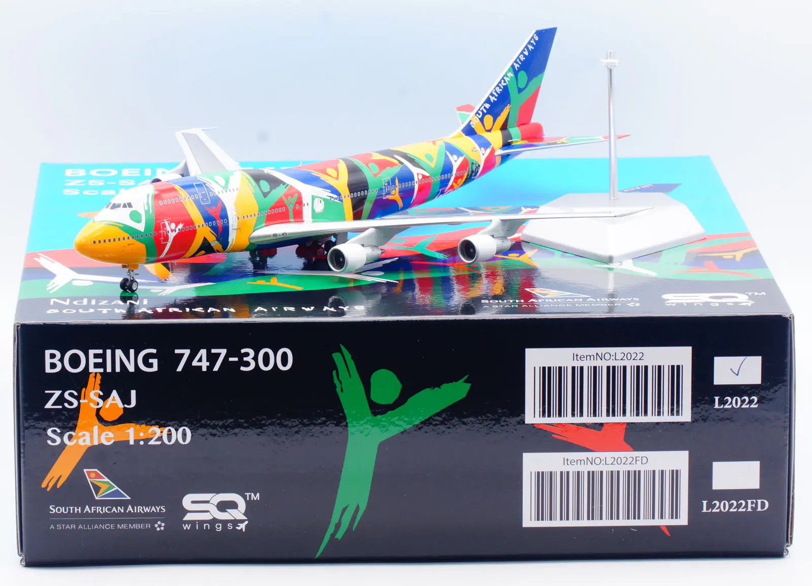 Collectible Diecast Aircraft Model Boeing B747-300 L2022 SQ Wings 1:200 South African Airways Reg: ZS-SAJ