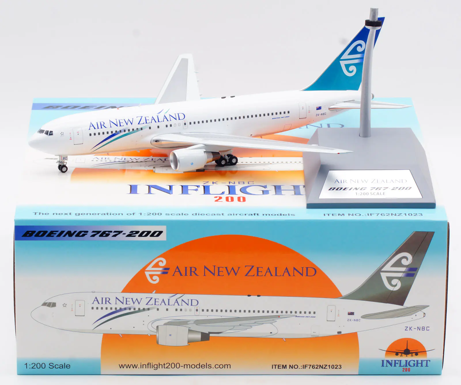 Collectible Diecast Aircraft Model Boeing B767-200 IF762NZ1023 INFLIGHT 1:200 Air New Zealand Reg: ZK-NBC