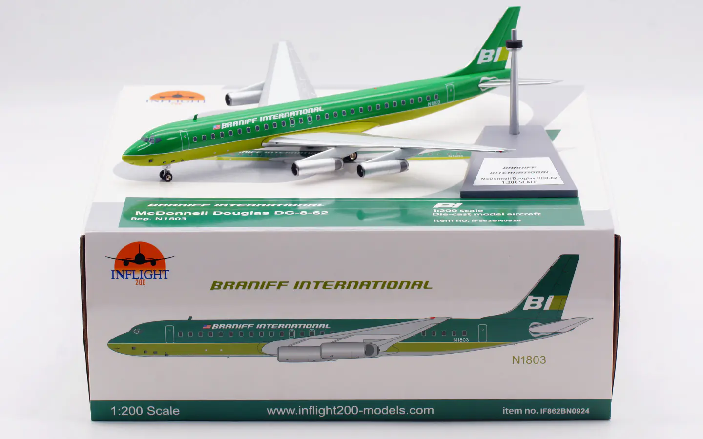 Collectible Diecast Aircraft Model McDonnell Douglas DC-8-62 IF862BN0924 INFLIGHT 1:200 Braniff International Reg: N1803
