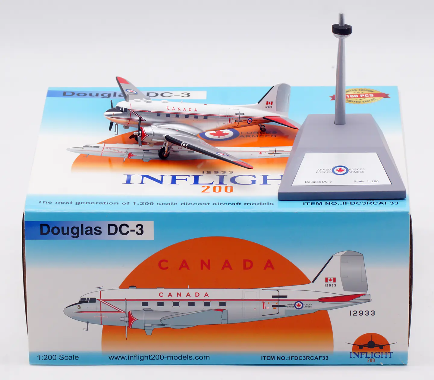 Collectible Diecast Aircraft Model Douglas DC-3 IFDC3RCAF33 INFLIGHT 1:200  CANADA AIR FORCE Reg: 12933