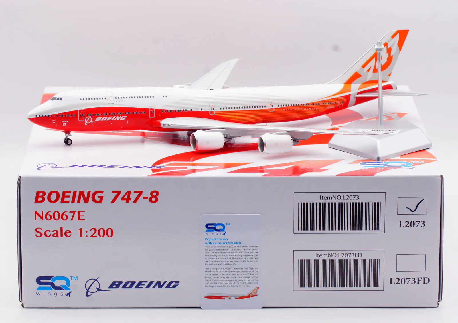 Collectible Diecast Aircraft Model Boeing B747-8 L2073 SQ Wings 1:200 Sunrise 'House Color' Reg: N6067E