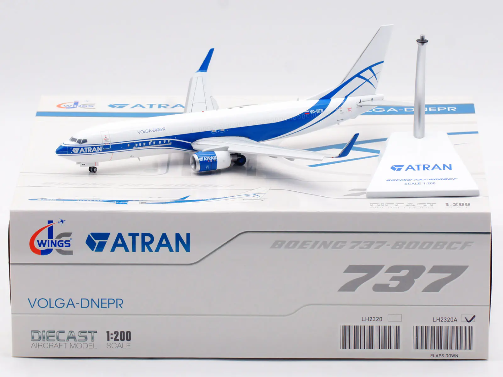 Collectible Diecast Aircraft Model Boeing B737-800 LH2320A JC Wings 1:200 ATRAN-Aviatrans Cargo Reg: VQ-BFR Flaps Down