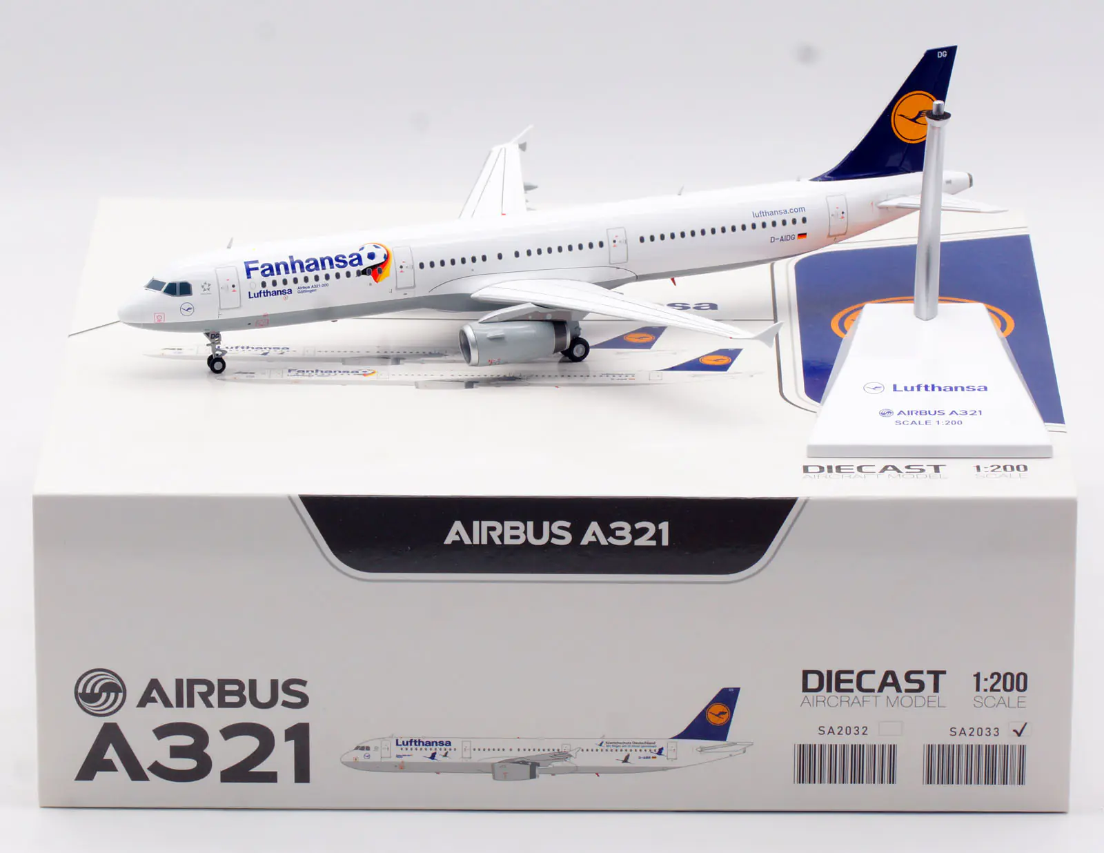 Collectible Diecast Aircraft Model Airbus A321 SA2033 JC Wings 1:200 Lufthansa Airlines Reg: D-AIDG