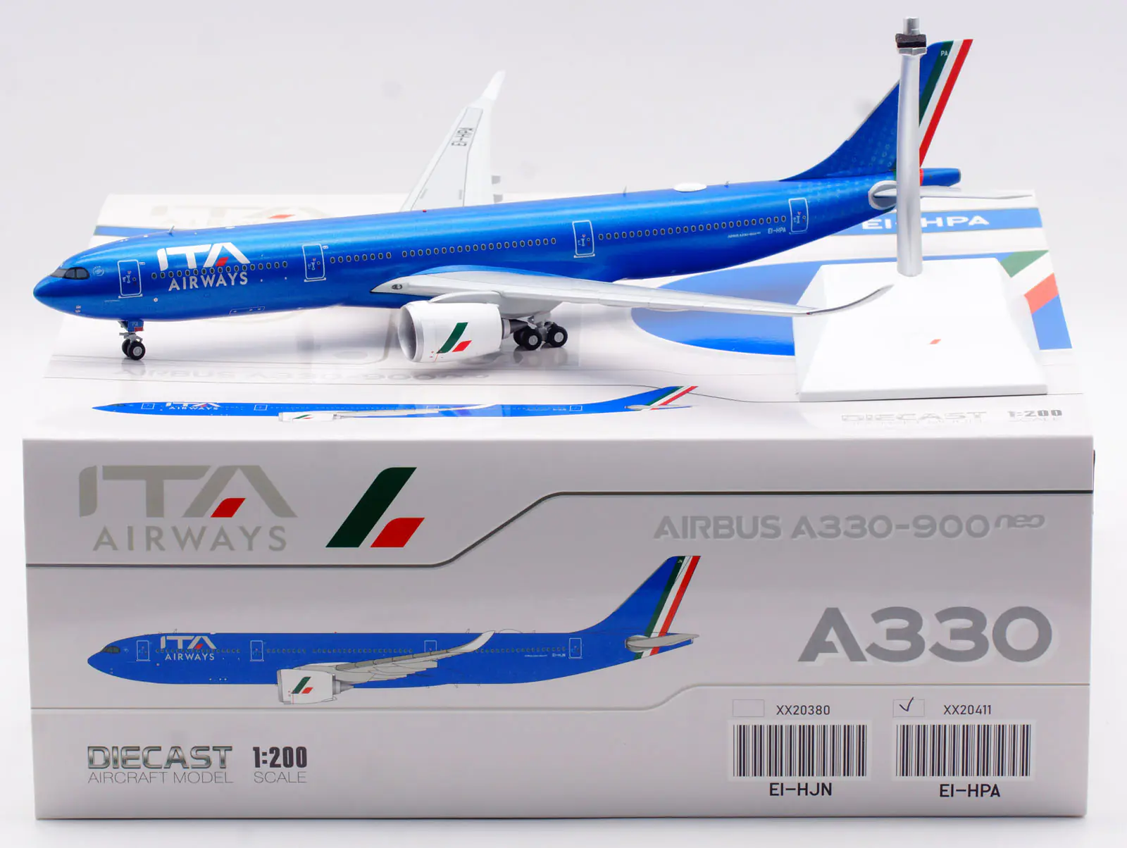 Collectible Diecast Aircraft Model Airbus A330-900neo XX20411 JC Wings 1:200 ITA Airways Reg: EI-HPA