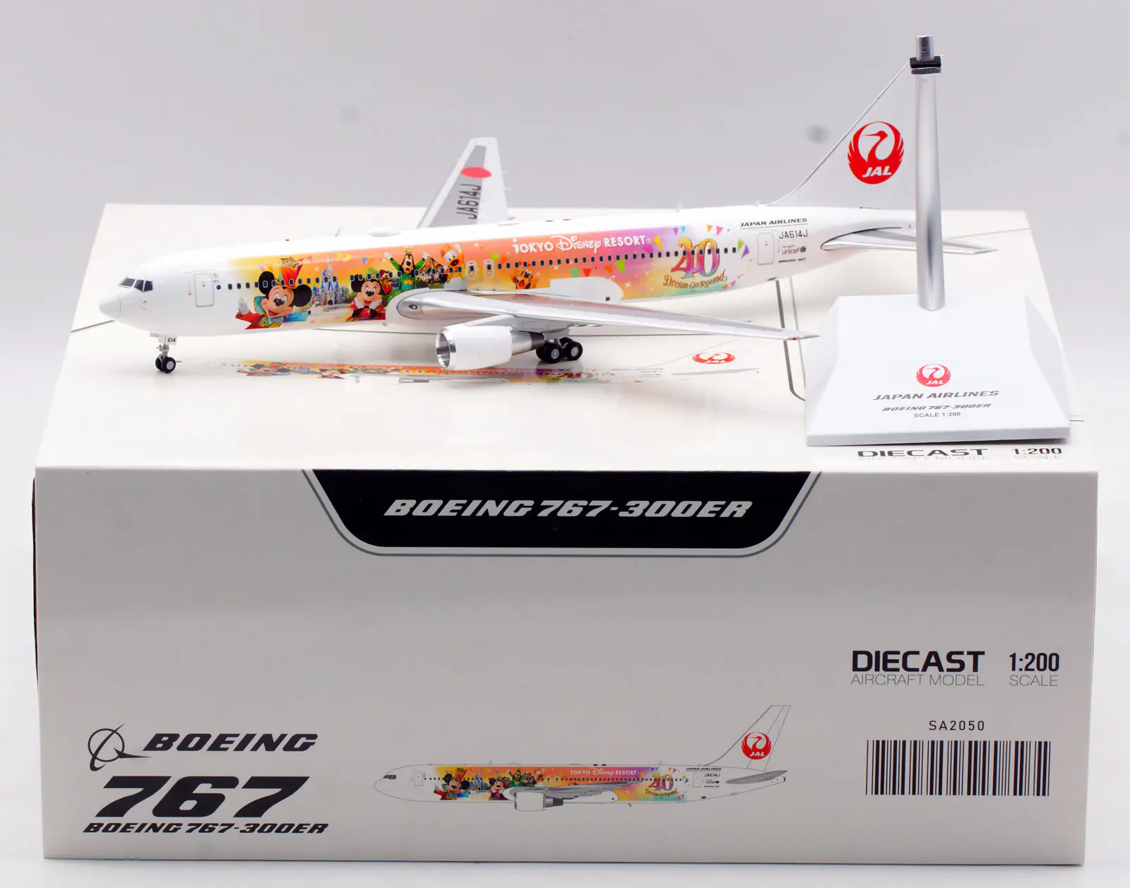 Collectible Diecast Aircraft Model Boeing B767-300(ER) SA2050 JC Wings 1:200 Japan Airlines JAL Reg: JA614J