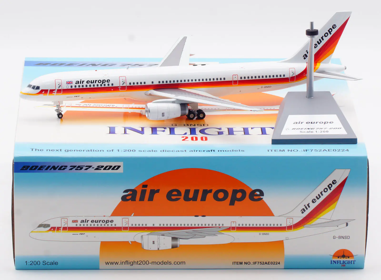 Collectible Diecast Aircraft Model Boeing B757-200 IF752AE0224 INFLIGHT 1:200 Air Europe Reg: G-BNSD