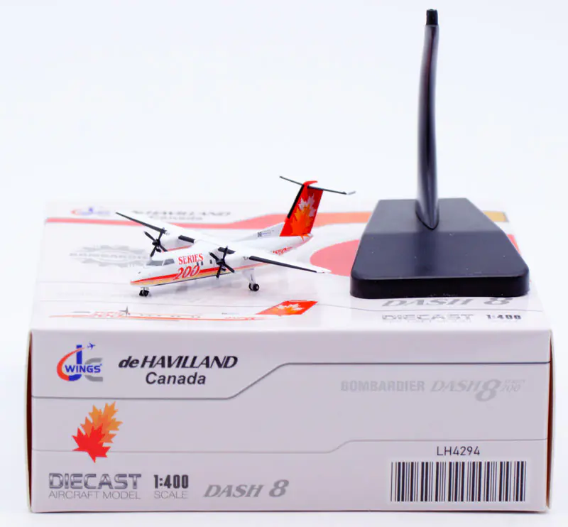 Collectible Diecast Aircraft Model Bombardier Dash 8-Q200 LH4294 JC Wings 1:400 De Havilland Canada Reg: C-GGMP