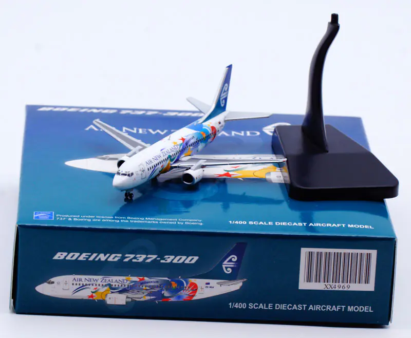 Collectible Diecast Aircraft Model Boeing B737-300 XX4969 JC Wings 1:400 Air New Zealand Reg: ZK-NGA