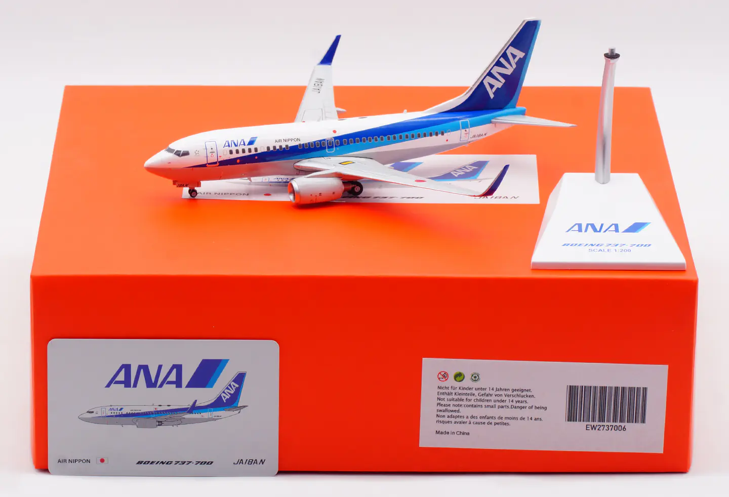 Collectible Diecast Aircraft Model Boeing B737-700 EW2737006 JC Wings 1:200 All Nippon Airways ANA Reg: JA18AN