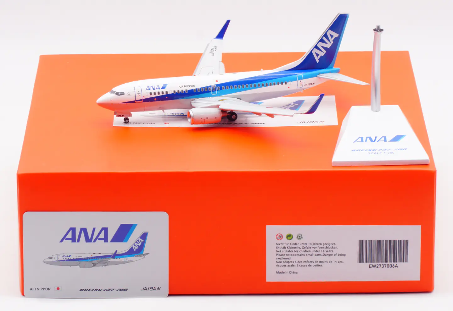 Collectible Diecast Aircraft Model Boeing B737-700 EW2737006A JC Wings 1:200 All Nippon Airways ANA Reg: JA18AN Flaps Down