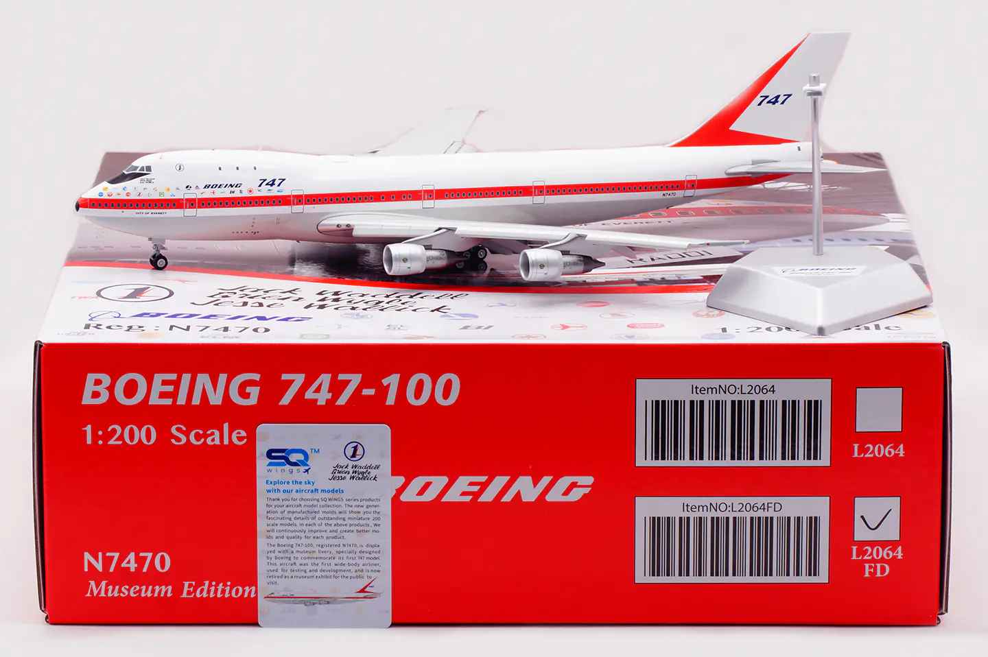 Collectible Diecast Aircraft Model Boeing B747-100 L2064FD SQ Wings 1:200 "Museum Livery" "House Color" Reg: N7470 Flaps Down