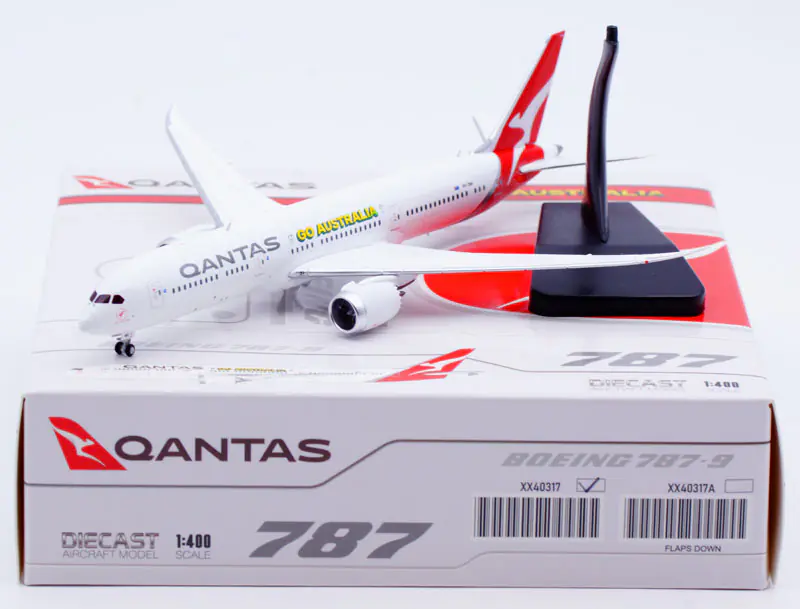 Collectible Diecast Aircraft Model Boeing Boeing B787-9 XX40317 JC Wings 1:400 Qantas Airway Reg: VH-ZNH