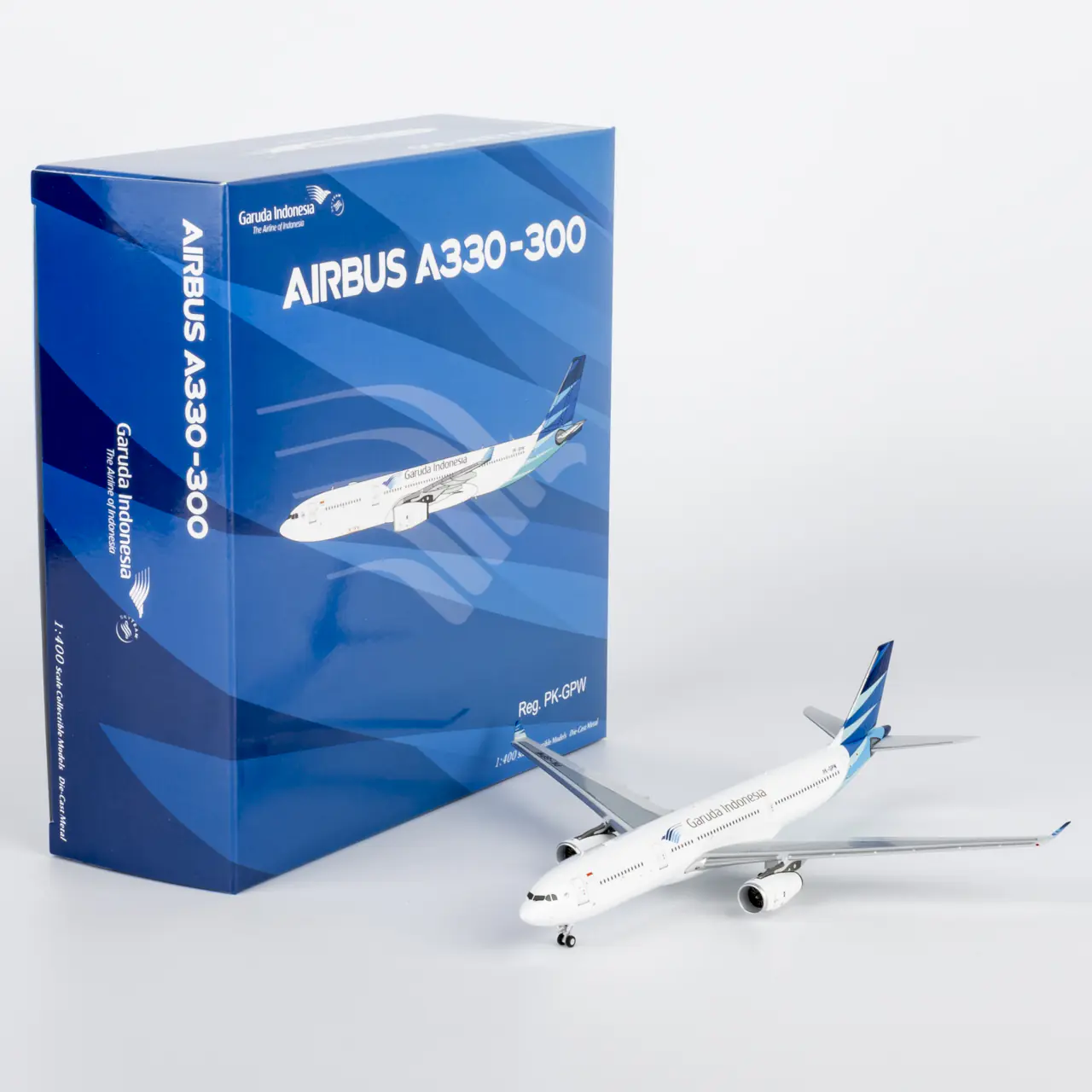 Collectible Diecast Aircraft Model Airbus A330-300 62074 NG Models 1:400 Garuda Indonesia Reg: PK-GPW