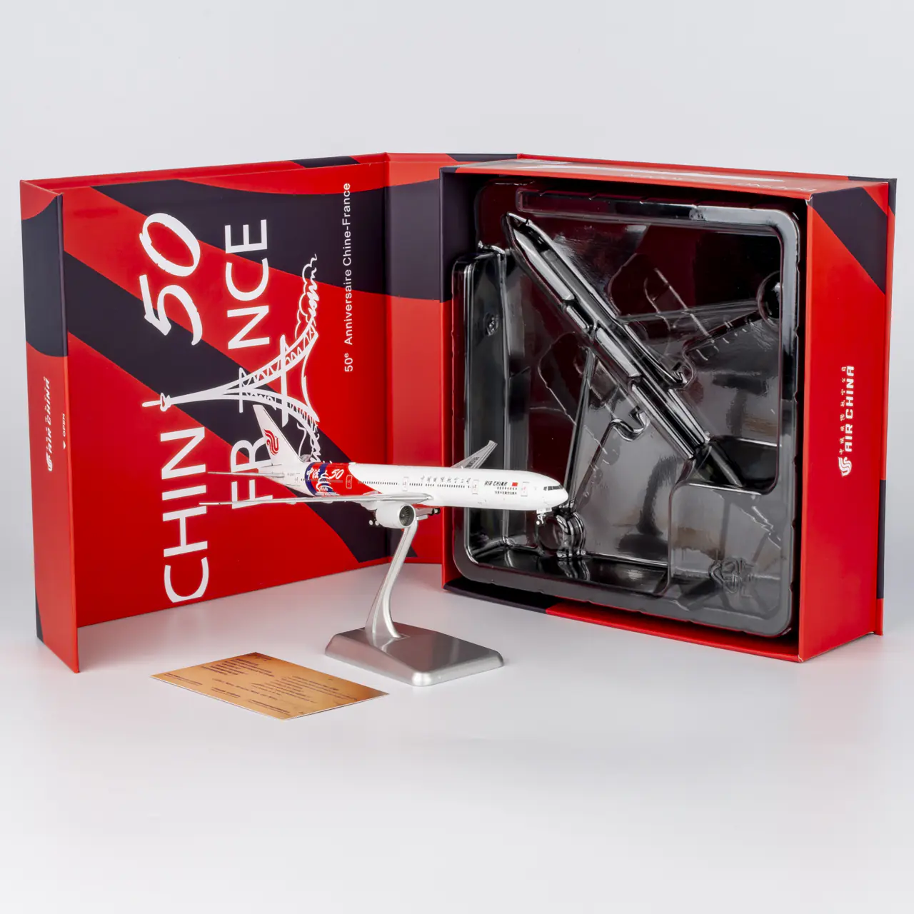 Collectible Diecast Aircraft Model Boeing B777-300ER 73047 [ULTIMATE] NG Models 1:400 Air China Reg: B-2047