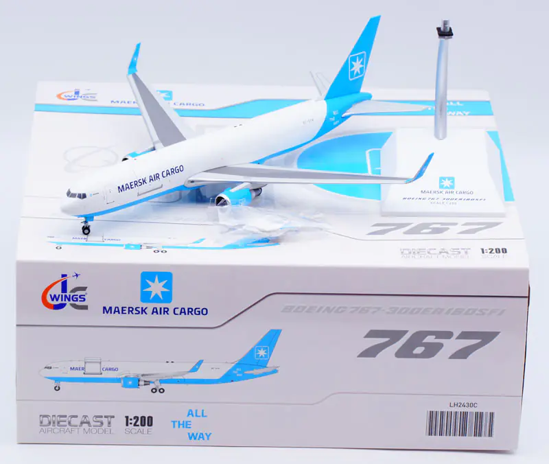 Collectible Diecast Aircraft Model Boeing B767-300ER LH2430C JC Wings 1:200 Maersk Air Cargo Reg: OY-SYA "Interactive Series"