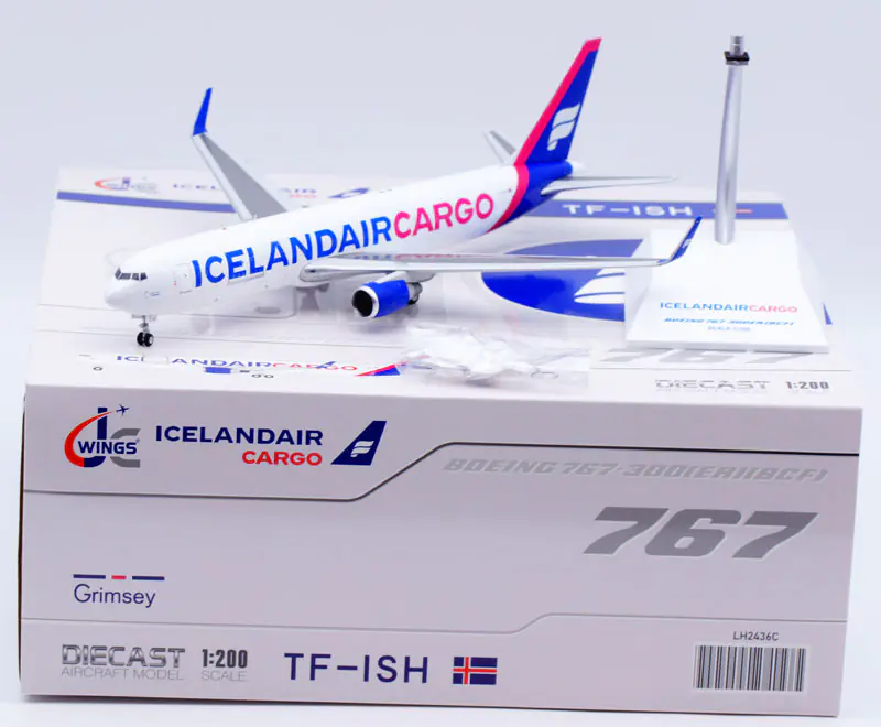 Collectible Diecast Aircraft Model Boeing B767-300ER LH2436C JC Wings 1:200 Icelandair Cargo Reg: TF-ISH "Interactive Series"