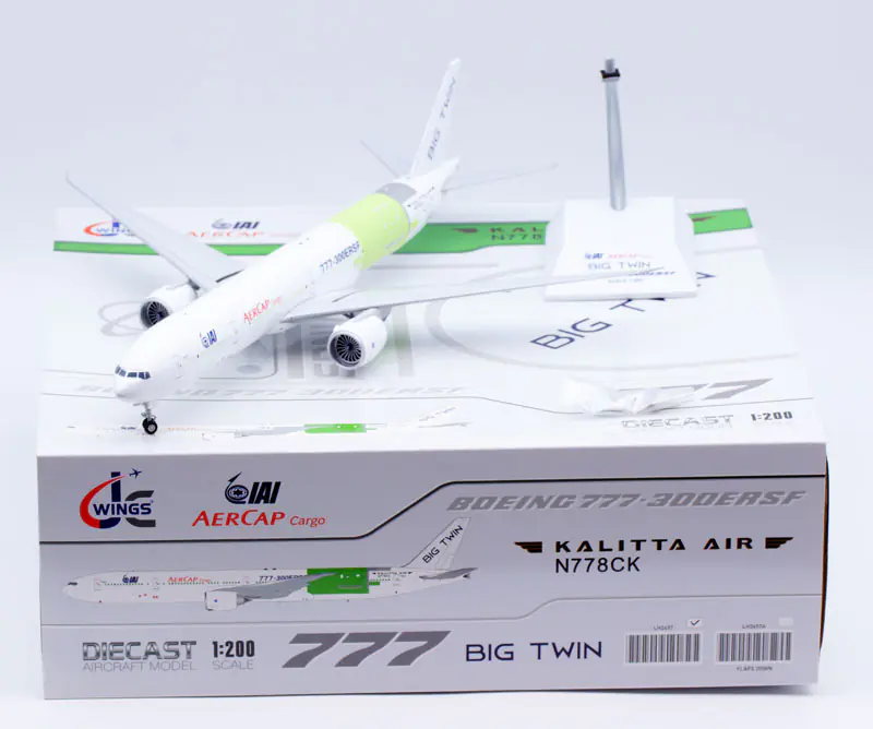 Collectible Diecast Aircraft Model Boeing B777-300ER(SF) LH2457 JC Wings 1:200 Kalitta Air Reg: N778CK