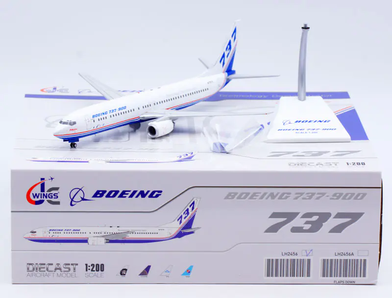 Collectible Diecast Aircraft Model Boeing B737-900 LH2456 JC Wings 1:200 "House Color" Reg: N737X