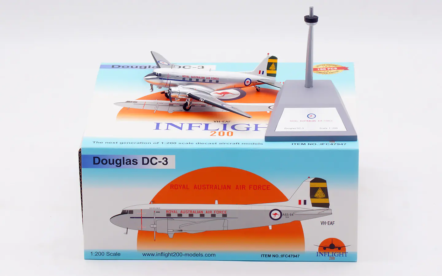 Collectible Diecast Aircraft Model Douglas Skytrain DC-3  IFC47947 INFLIGHT 1:200 Historical Aircraft Restoration Society Reg: VH-EAF