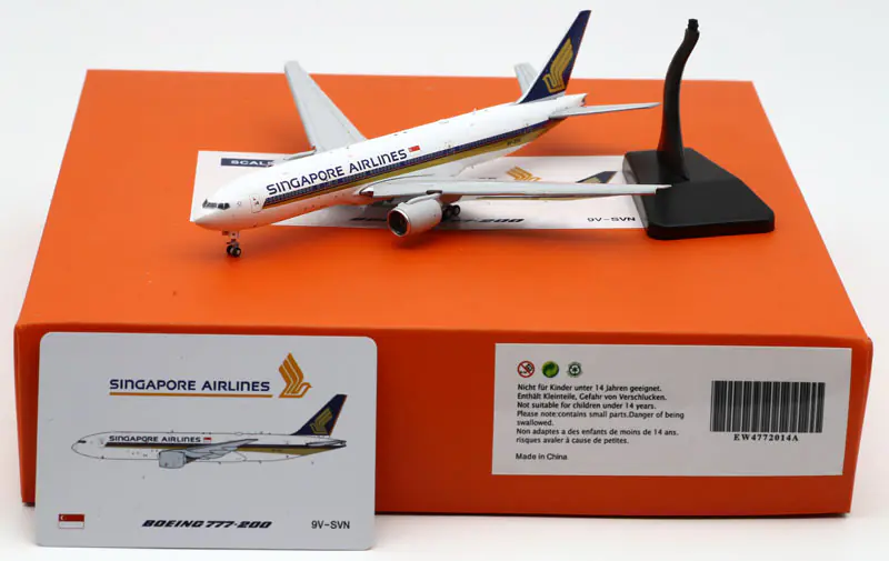 Collectible Diecast Aircraft Model Boeing B777-200 EW4772014A JC Wings 1:400 Singapore Airlines Reg: 9V-SVN Flaps Down