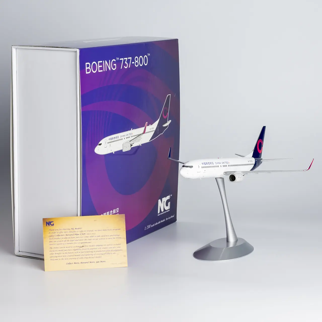 Collectible Diecast Aircraft Model Boeing B737-800 08009 NG Models 1:200 China United Airlines Reg: B-7372
