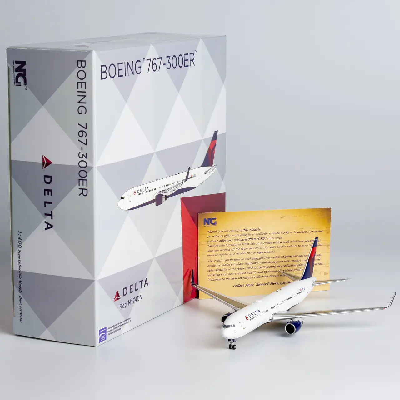 Collectible Diecast Aircraft Model Boeing B767-300 17001 NG Models 1:400 Delta Air Lines Reg: N174DN