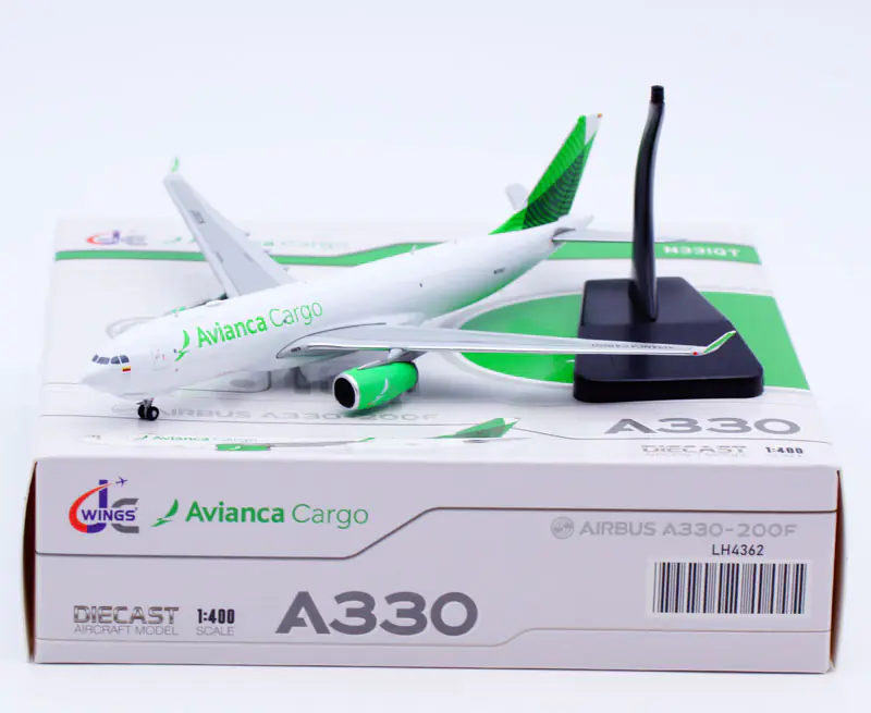 Collectible Diecast Aircraft Model Airbus A330-200F LH4362 JC Wings 1:400 Avianca Cargo Reg: N331QT