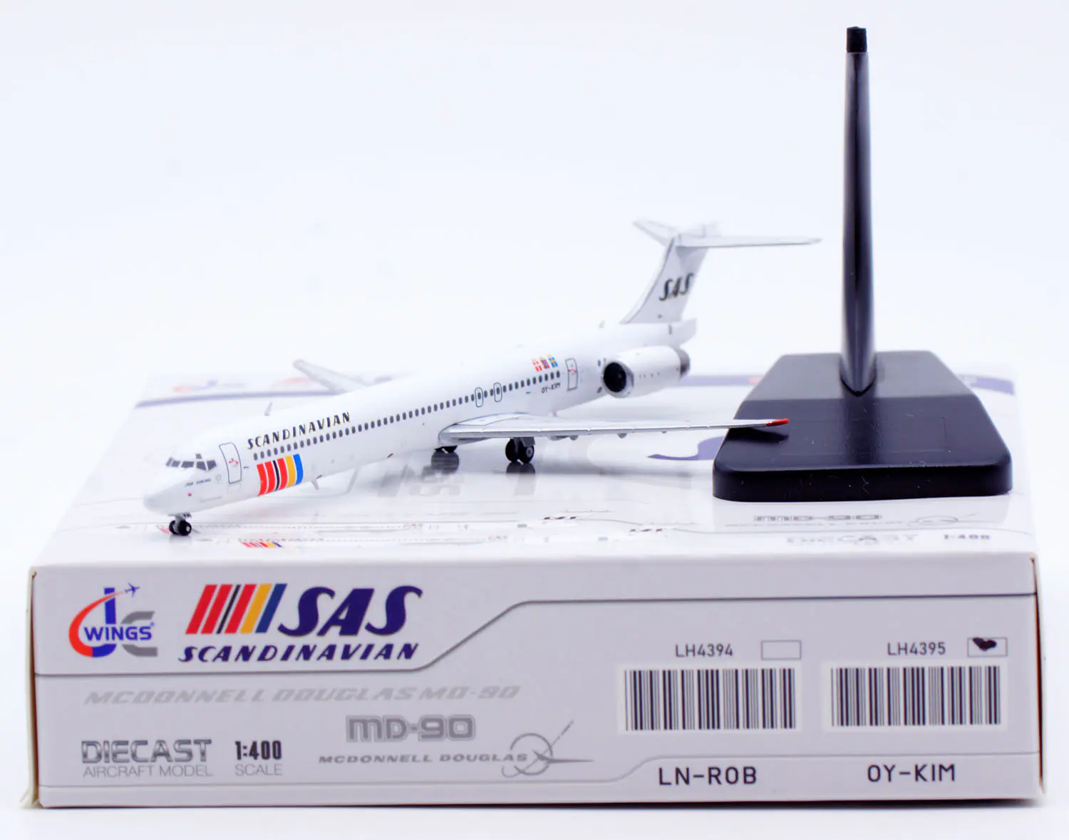 Collectible Diecast Aircraft Model McDonnell Douglas MD-90 LH4395 JC Wings 1:400 SAS Scandinavian Airlines Reg: OY-KIM