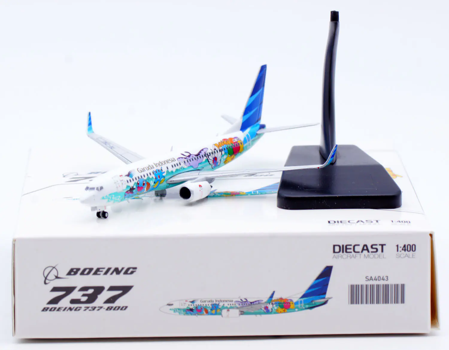 Collectible Diecast Aircraft Model Boeing B737-800 SA4043 JC Wings 1:400 Garuda Indonesia "Pokemon" Reg: PK-GMU
